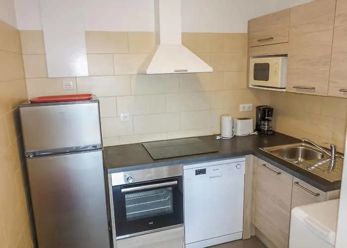 Appartement Camelia- Marjolene By Interhome